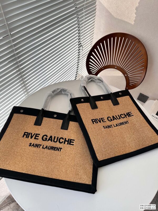 SAINT LAURENT RIVE GAUCHE LARGE TOTE BAG IN GLAZED LEATHER BLACK AND BEIGE 48CM - Image 5
