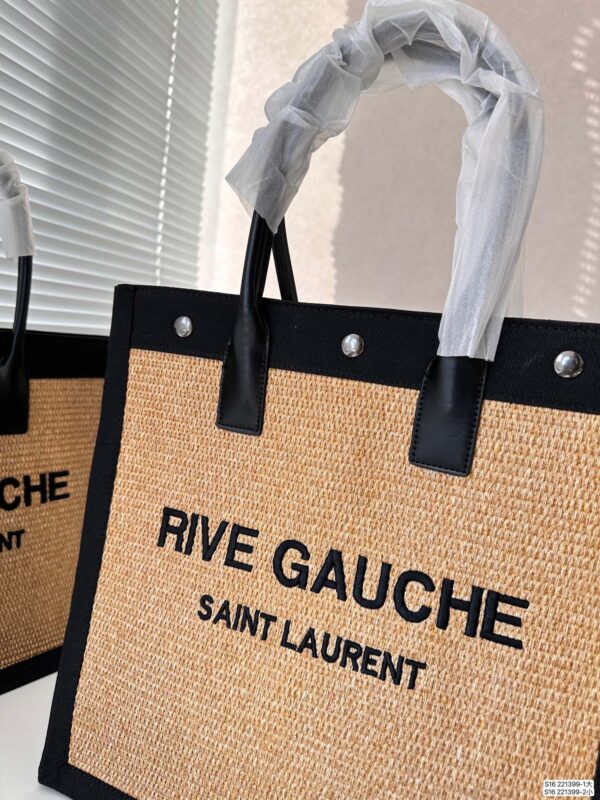 SAINT LAURENT RIVE GAUCHE LARGE TOTE BAG IN GLAZED LEATHER BLACK AND BEIGE 48CM - Image 2