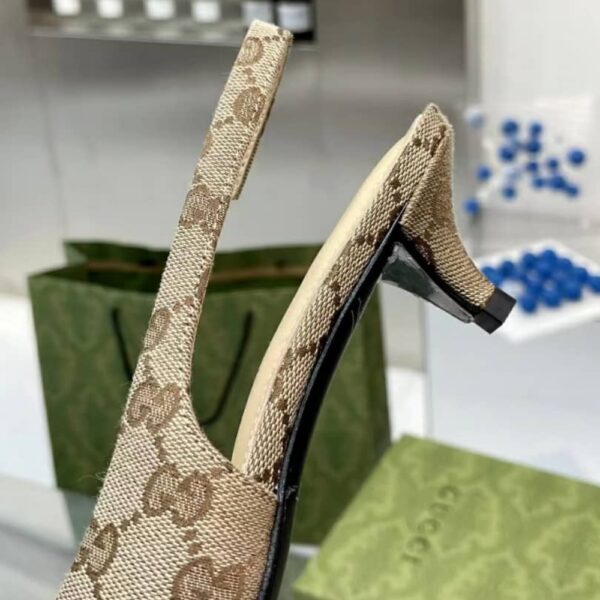 GUCCI WOMEN'S GG CANVAS SLINGBACK PUMP BEIGE AND EBONY ORIGINAL GG CANVAS 782627 2HK80 9763 - Image 5
