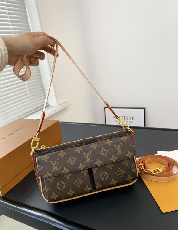 LOUIS VUITTON VIBE BAG MONOGRAM CANVAS 25CM M46999 - Image 6