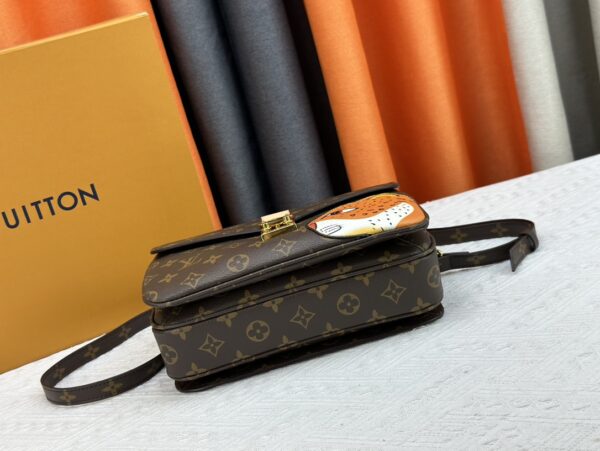 LOUIS VUITTON POCHETTE MÉTIS MONOGRAM COATED CANVAS 25CM M47203 - Image 6