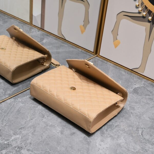 SAINT LAURENT ENVELOPE MATELASSÉ GRAIN DE POUDRE DARK BEIGE 24CM - Image 5