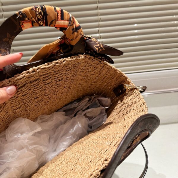 LOUIS VUITTON RAFFIA MONOGRAM CROSSBODY SHOULDER BAG NATURAL 21CM - Image 2