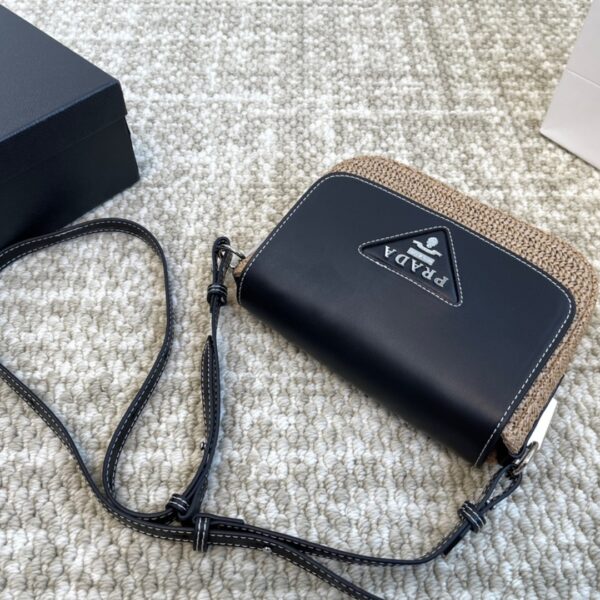 PRADA RAFFIA AND LEATHER CROSSBODY BAG NATURALE BLACK 20CM - Image 3