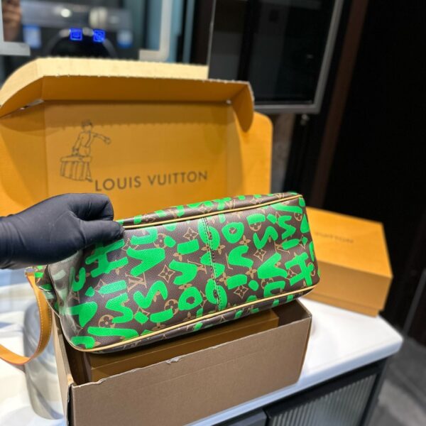 LOUIS VUITTON NEVERFULL GM GRAFFITI TOTE BAG GREEN NEON 40CM - Image 3