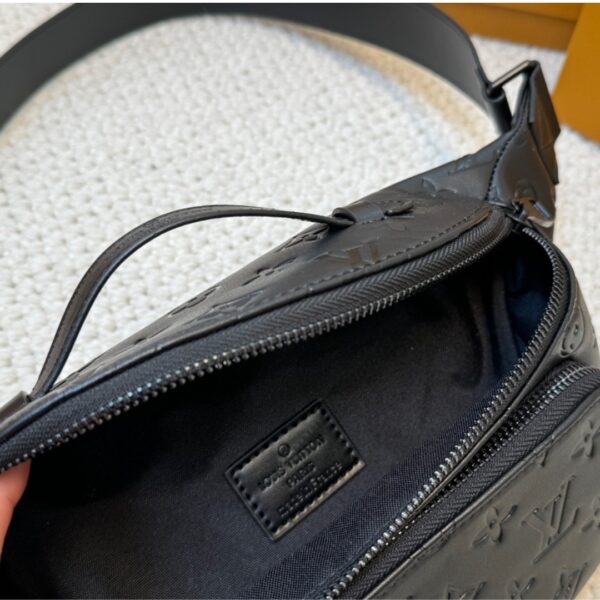 LOUIS VUITTON RUSH BUMBAG MONOGRAM SHADOW LEATHER LEATHER BLACK 31CM M47058 - Image 8