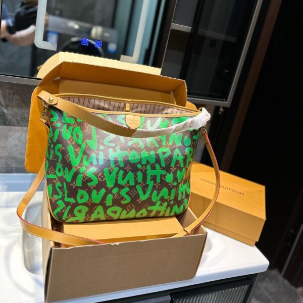 LOUIS VUITTON NEVERFULL GM GRAFFITI TOTE BAG GREEN NEON 40CM - Image 8