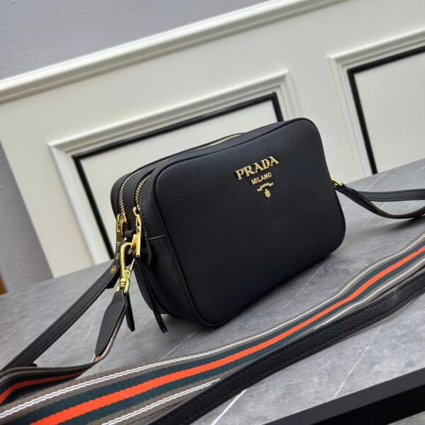 PRADA CAMERA SHOULDER BAG 23CM - Image 2