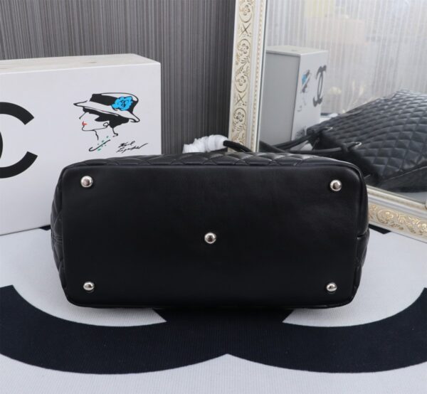 CHANEL LEATHER QUILTED LARGE CAMBON TOTE BLACK 41CM - Image 7