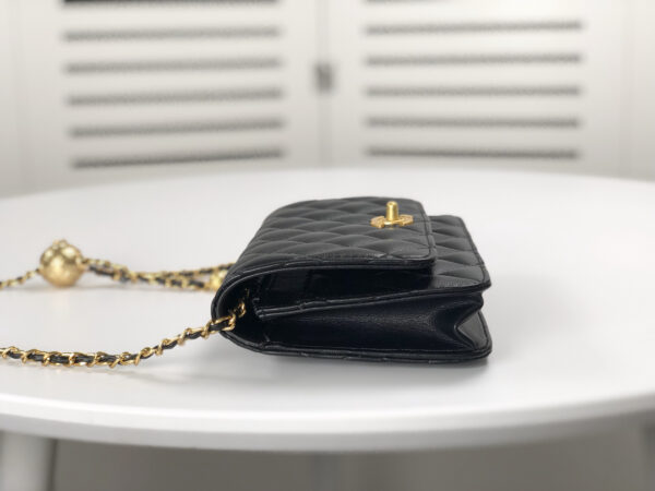 CHANEL WOC FALP PEARL CRUSH BAG WITH CHAIN BLACK 19CM - Image 8