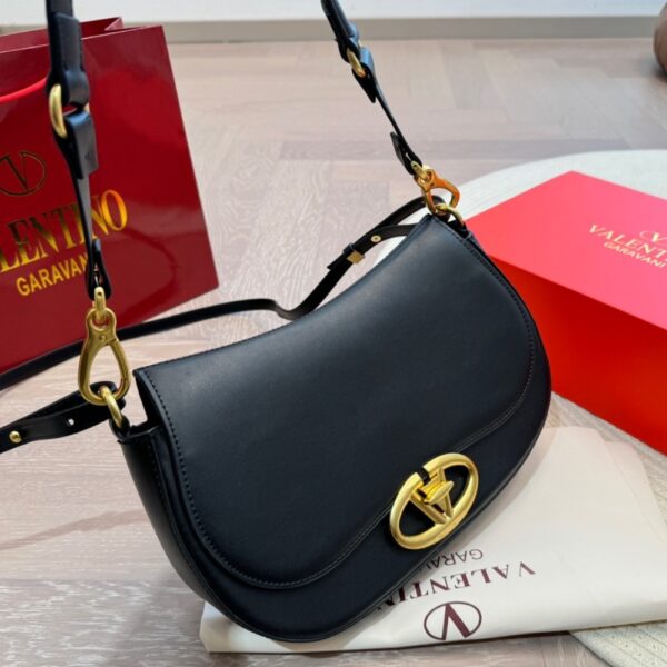 VALENTINO GARAVANI OHVAL SHOULDER BAG BLACK 28CM 5W2B0N88CVC 0NO - Image 3