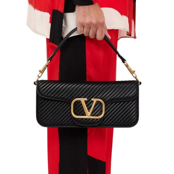 VALENTINO GARAVANI LOCÒ SHOULDER BAG IN BLACK 27CM 5W2B0K30SZG 0NO - Image 6