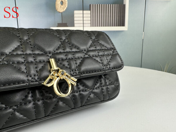 DIOR LADY DIOR PHONE POUCH BLACK 19CM S0977ONMJM900 - Image 5