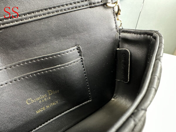 DIOR LADY DIOR PHONE POUCH BLACK 19CM S0977ONMJM900 - Image 9