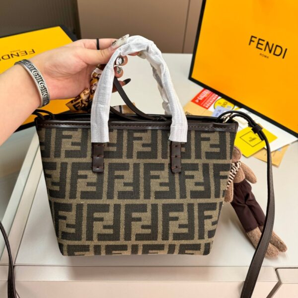 FENDI MINI ROLL FF JACQUARD MINI BAG BROWN 18CM - Image 4