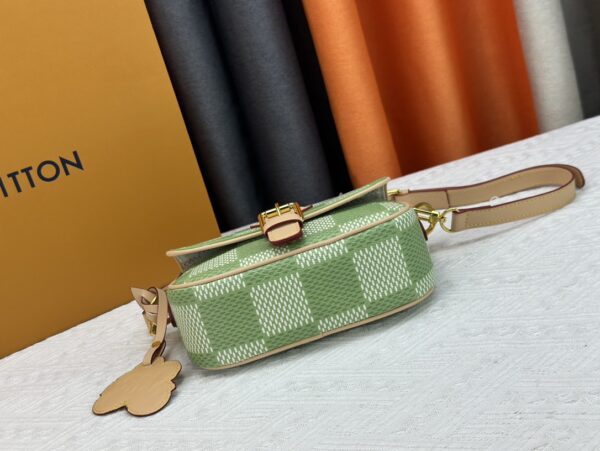 LOUIS VUITTON MONTSOURIS MESSENGER BAG GREEN 20CM N40665 - Image 5