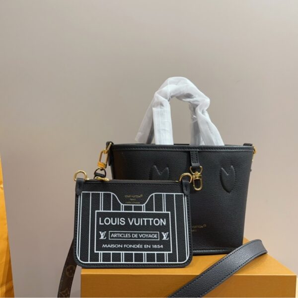 LOUIS VUITTON NEVERFULL BANDOULIÈRE INSIDE OUT BB MONOGRAM BLACK 19CM - Image 2