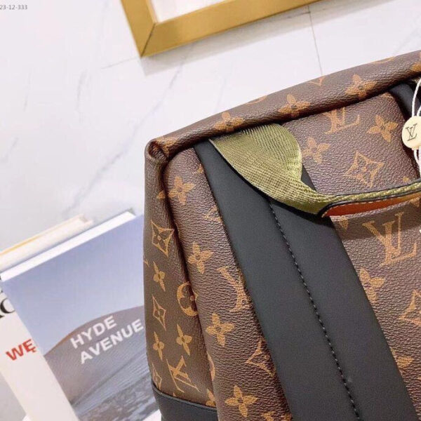 LOUIS VUITTON SAFARI DISCOVERY BACKPACK MONOGRAM BROWN 37CM - Image 2