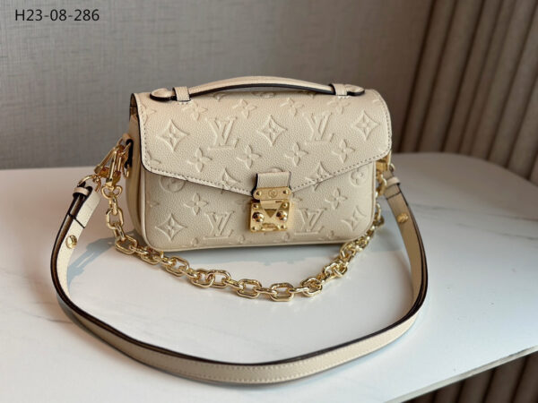 LOUIS VUITTON POCHETTE MÉTIS EAST WEST BAG CREAM 21CM M22942 - Image 2