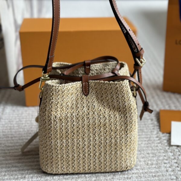 LOUIS VUITTON NOÉ PURSE TAN 18CM M83521 - Image 5