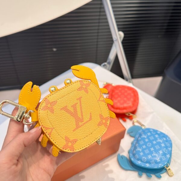 LOUIS VUITTON LV CRAB BAG CHARM LEATHER AND CANVAS YELLOW 9CM M01932 - Image 3