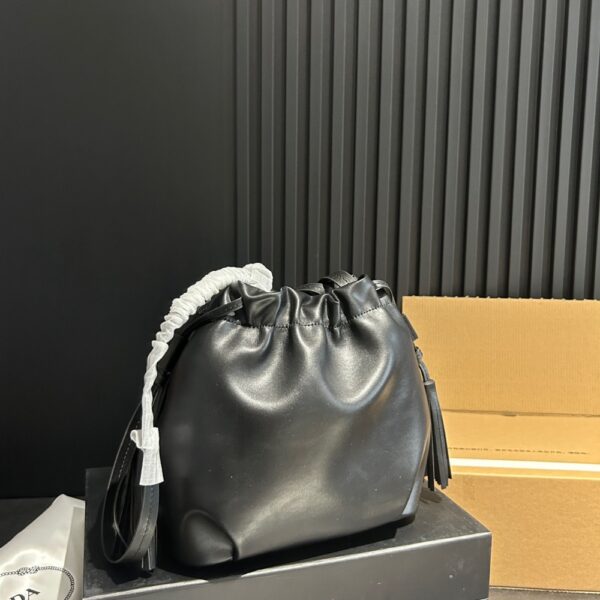 PRADA NAPPA LEATHER SHOULDER BAG BLACK 23CM 1BG541 2DX8 F0002 V OOO - Image 5