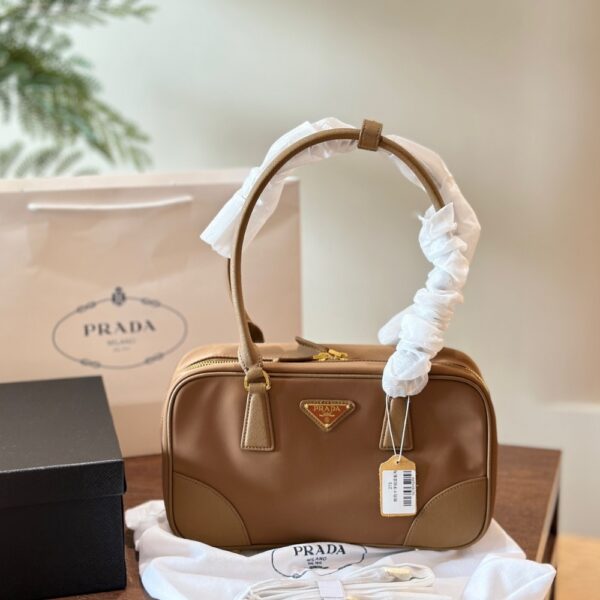 PRADA RE-EDITION 1978 MEDIUM RE-NYLON AND SAFFIANO LEATHER TWO HANDLE BAG CORK BEIGE 30CM 1BB115 R064 F0594 V TOO - Image 2