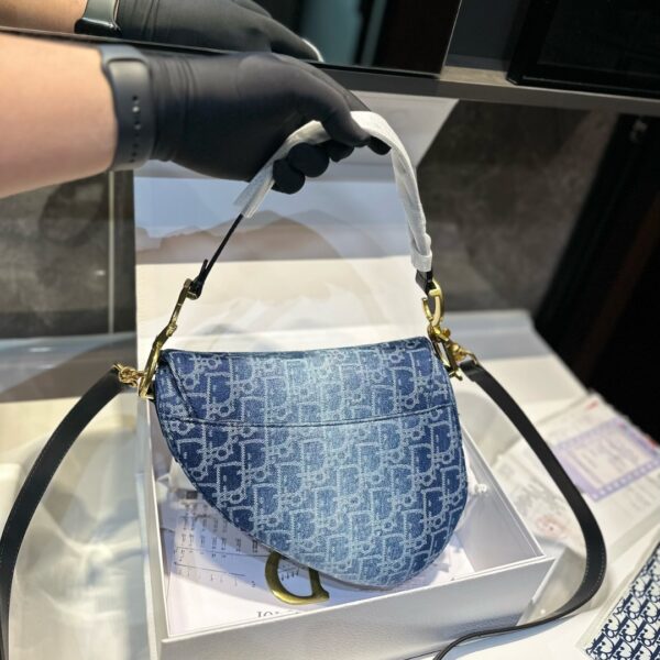 DIOR SADDLE BAG WITH STRAP OBLIQUE JACQUARD BLUE DENIM 25CM M0455CDCE M49E - Image 4