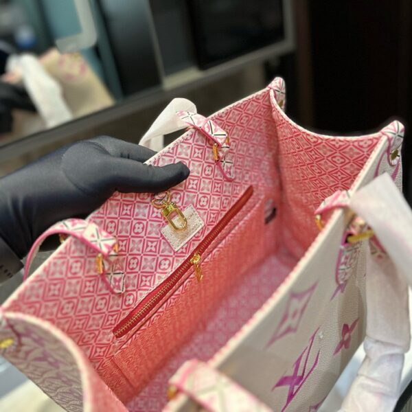 LOUIS VUITTON BY THE POOL ON THE GO PM TOTE BAG PINK 34CM M22976 - Image 7
