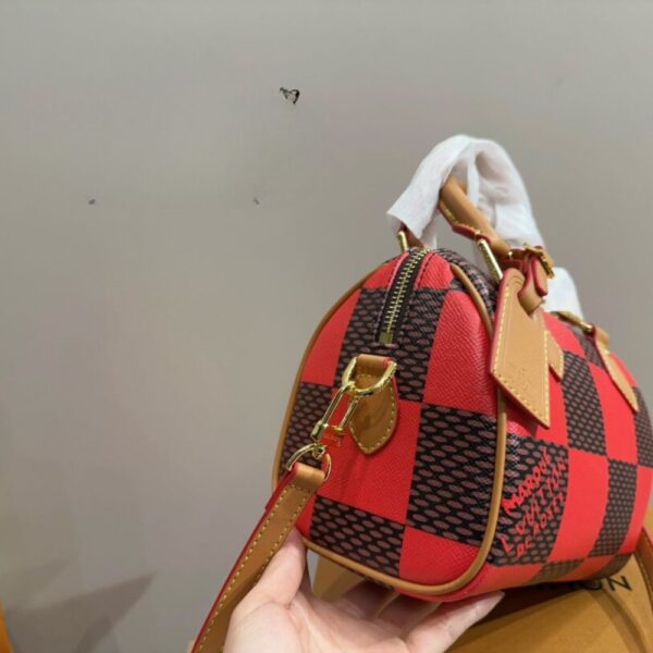 LOUIS VUITTON SPEEDY BANDOULIÈRE 20 DAMIER RED AND BLACK 20CM - Image 5