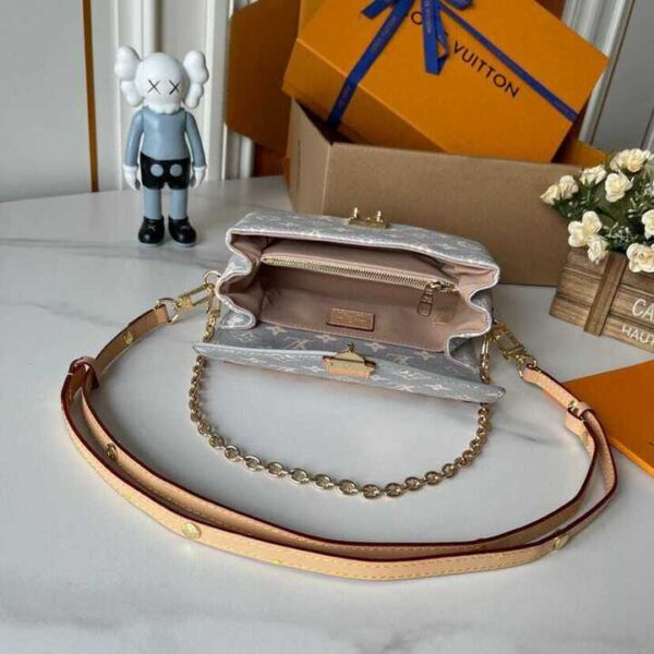LOUIS VUITTON POCHETTE MÉTIS EAST WEST COATED CANVAS TRIANON GRAY 21CM M12429 - Image 7