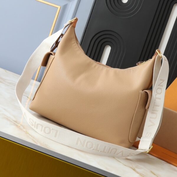 LOUIS VUITTON HOBO CARGO BEIGE 31CM M12697 - Image 6