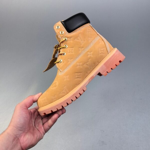 LOUIS VUITTON LV X TIMBERLAND BOOTS BEIGE 1AD72R - Image 8