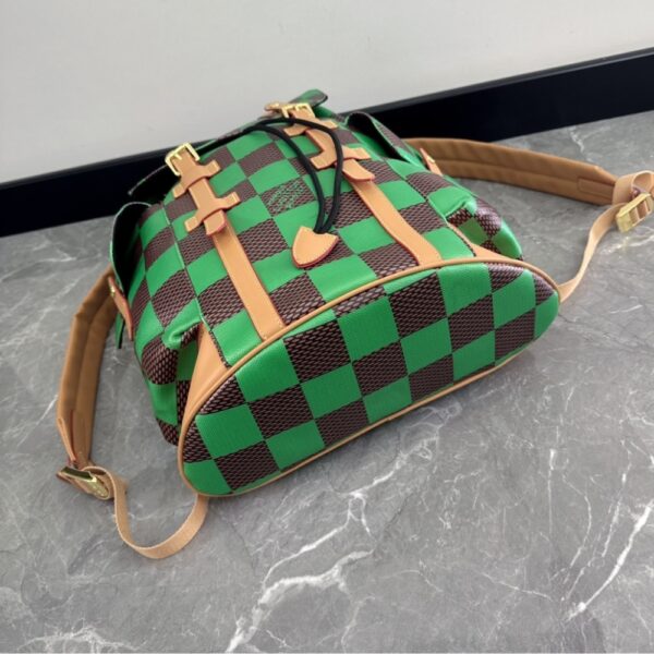 LOUIS VUITTON RUNWAY CHRISTOPHER BACKPACK GREEN 46CM N40564 - Image 5