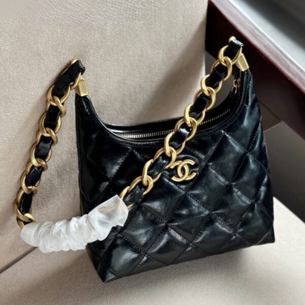 CHANEL GABRIELLE BAG BLACK 22CM - Image 2