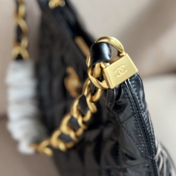 CHANEL GABRIELLE BAG BLACK 22CM - Image 3