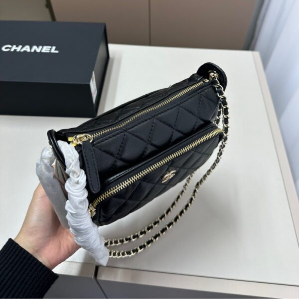 CHANEL SHOULDER CROSSBODY BAG WITH CHAIN BLACK 20CM - Image 5