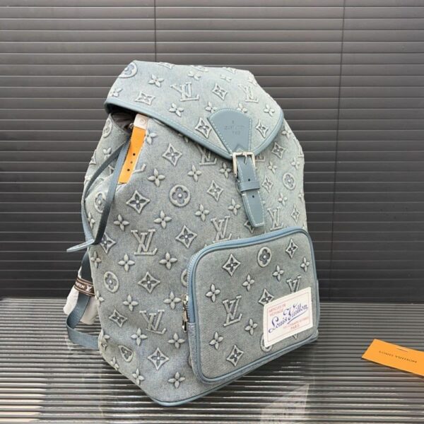 LOUIS VUITTON MONTSOURIS RUCKSACK MONOGRAM WASH BLUE 32CM - Image 3