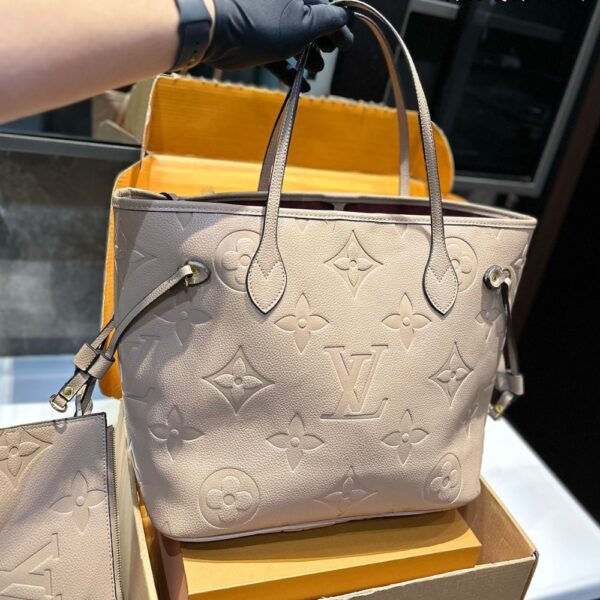 LOUIS VUITTON NEVERFULL MM MONOGRAM EMPREINTE BAG BEIGE 32CM - Image 2