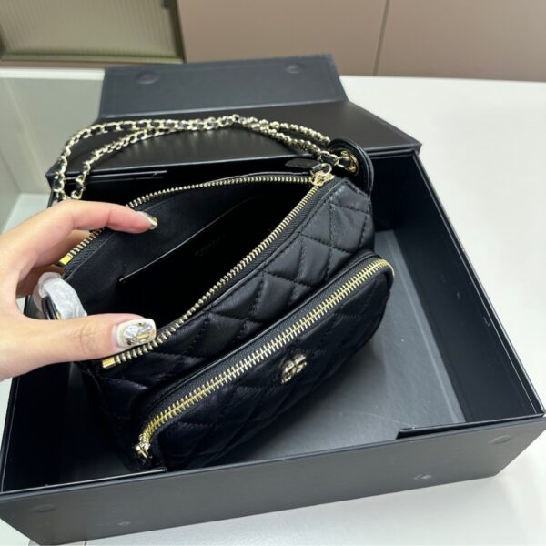 CHANEL SHOULDER CROSSBODY BAG WITH CHAIN BLACK 20CM - Image 9