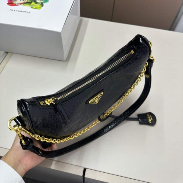 PRADA RE EDITION MINI BAG IN NAPLAK PATENT LEATHER BLACK 28CM - Image 5