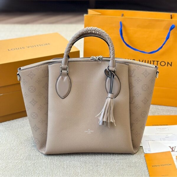 LOUIS VUITTON MAHINA LEATHER HAUMEA BAG BEIGE 30CM - Image 2