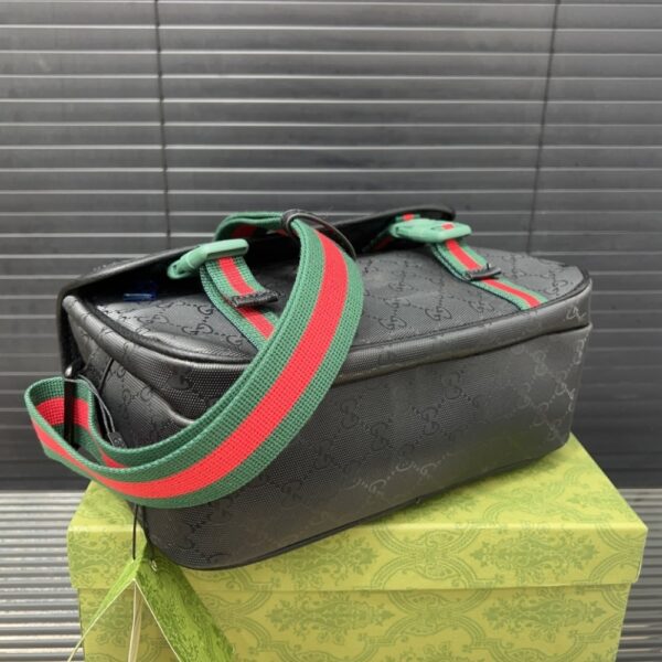 GUCCI GG SUPREME CANVAS SMALL MESSENGER BAG BLACK 23CM - Image 5