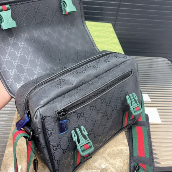 GUCCI GG SUPREME CANVAS SMALL MESSENGER BAG BLACK 23CM - Image 8