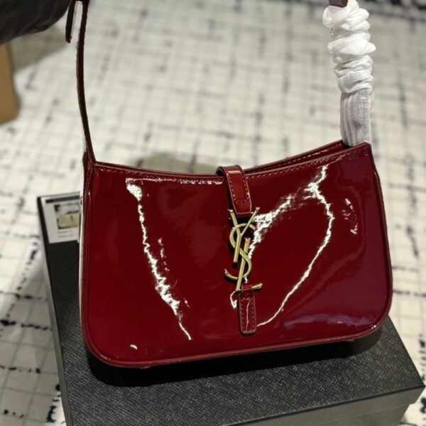 SAINT LAURENT LE 5 A 7 PATENT HOBO BAG IN SHINY LEATHER WINE RED 25CM - Image 2