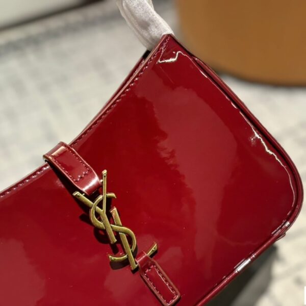 SAINT LAURENT LE 5 A 7 PATENT HOBO BAG IN SHINY LEATHER WINE RED 25CM - Image 4