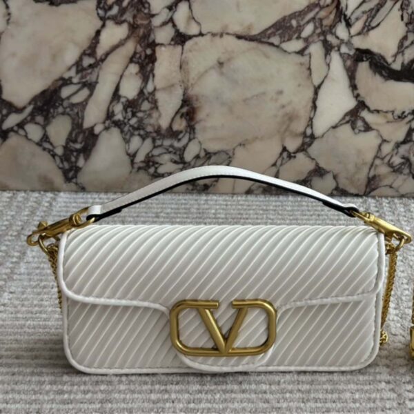VALENTINO GARAVANI LOCÒ SHOULDER BAG IN PLEATED NAPPA WHITE 26CM - Image 2
