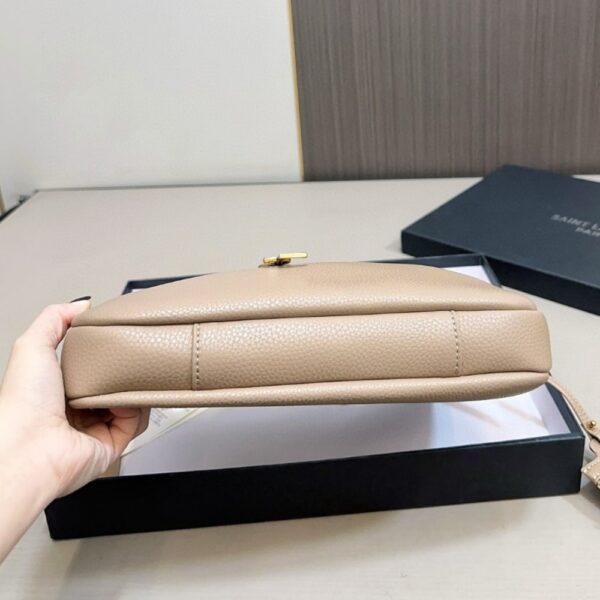 SAINT LAURENT PARIS VII HOBO BAG BEIGE 30CM - Image 5