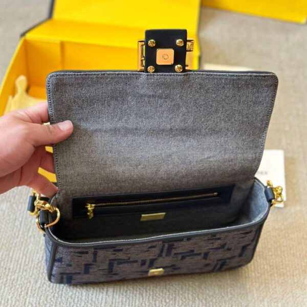 FENDI BAGUETTE FF CHENILLE BAG DARK BLUE 27CM - Image 7