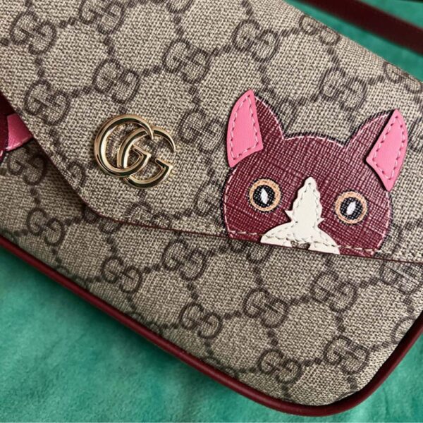 GUCCI GG MINI SHOULDER BAG WITH CAT DETAIL BEIGE AND DARK BROWN 22CM - Image 3
